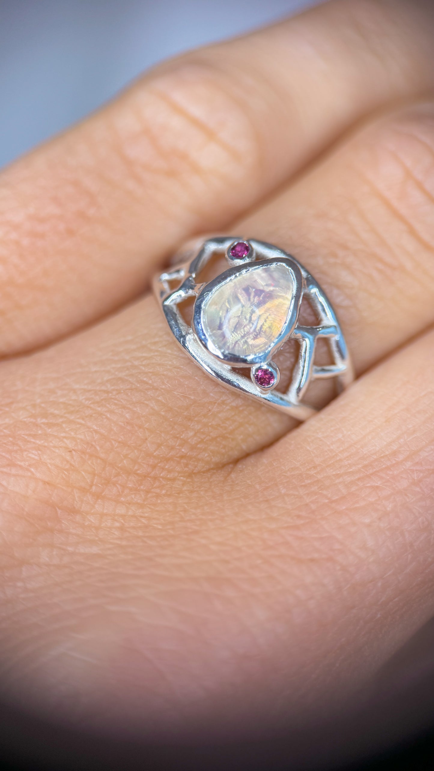 anello nexus opale etiope gioiello artigianale aurora bariletti gioielli