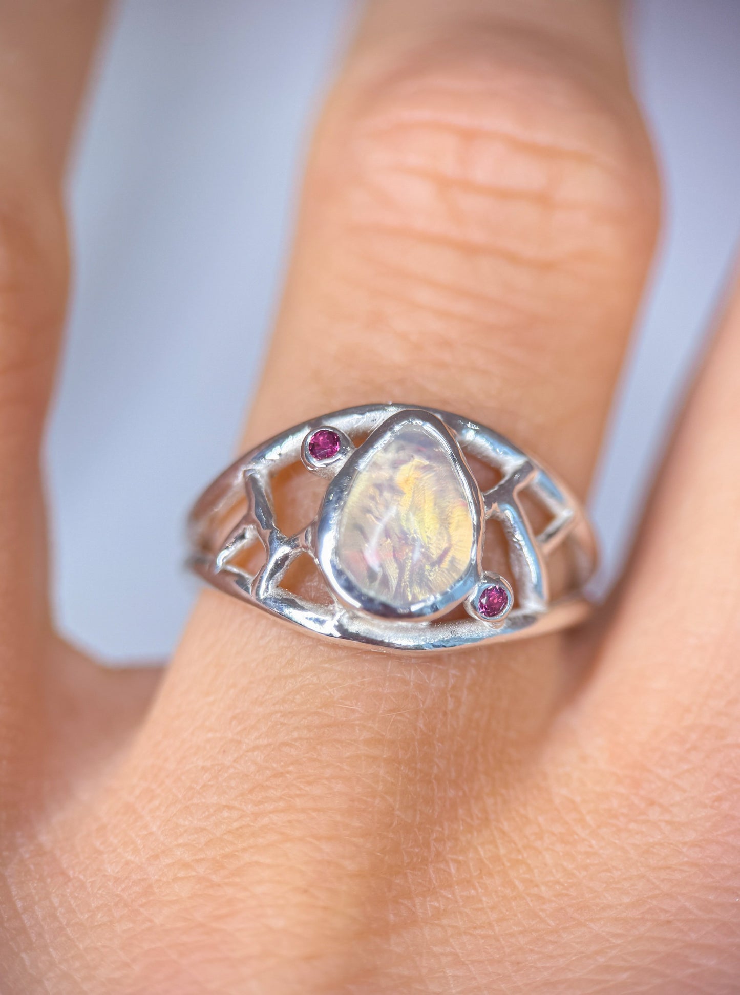 anello nexus opale etiope gioiello artigianale aurora bariletti gioielli