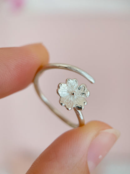 Sakura ring