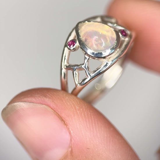 anello nexus opale etiope gioiello artigianale aurora bariletti gioielli